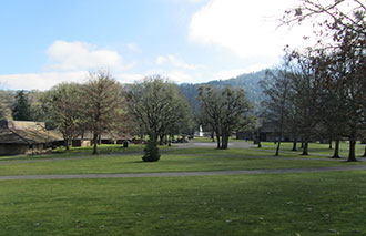 campus-grounds-1